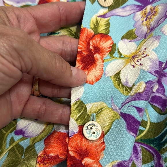 (P) Tommy Bahama Tropical Floral Men's Shirt
100% Silk, Size L, New - Picture 13 of 16
